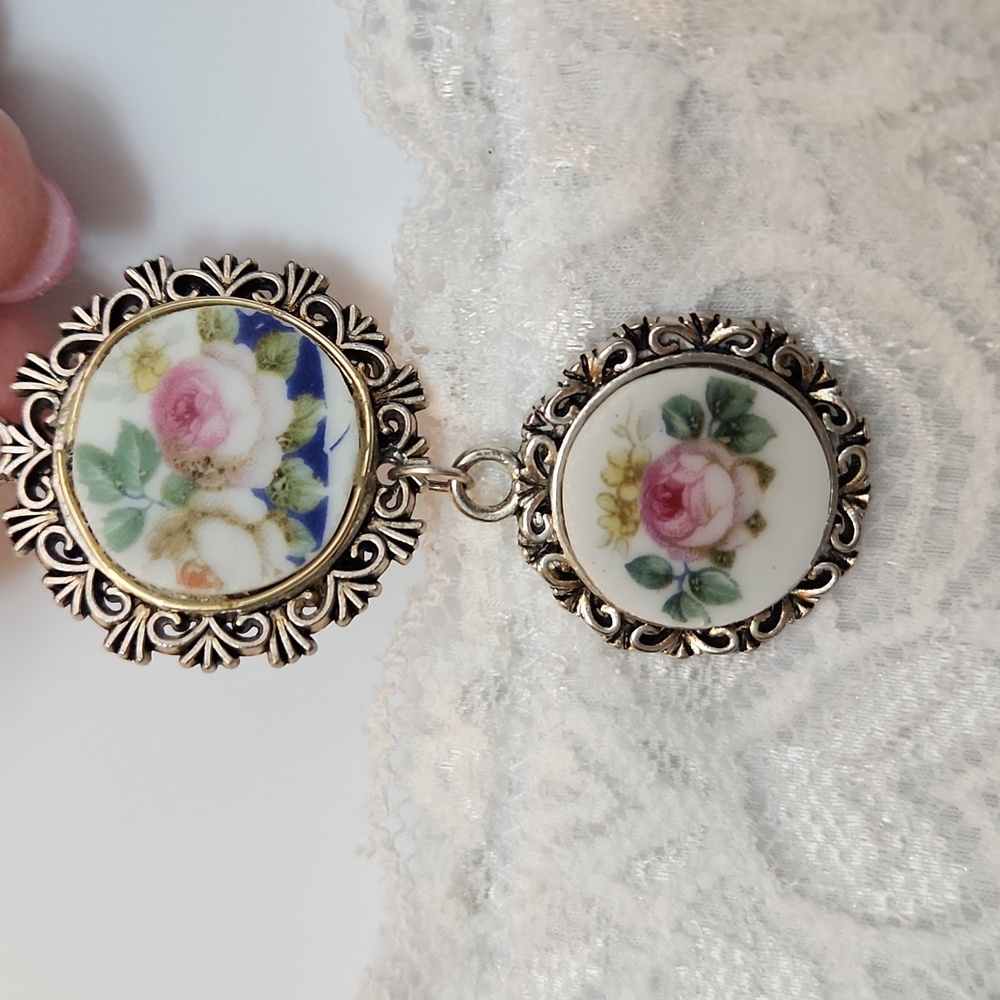 Floral Pendant Necklace with Silver Accents